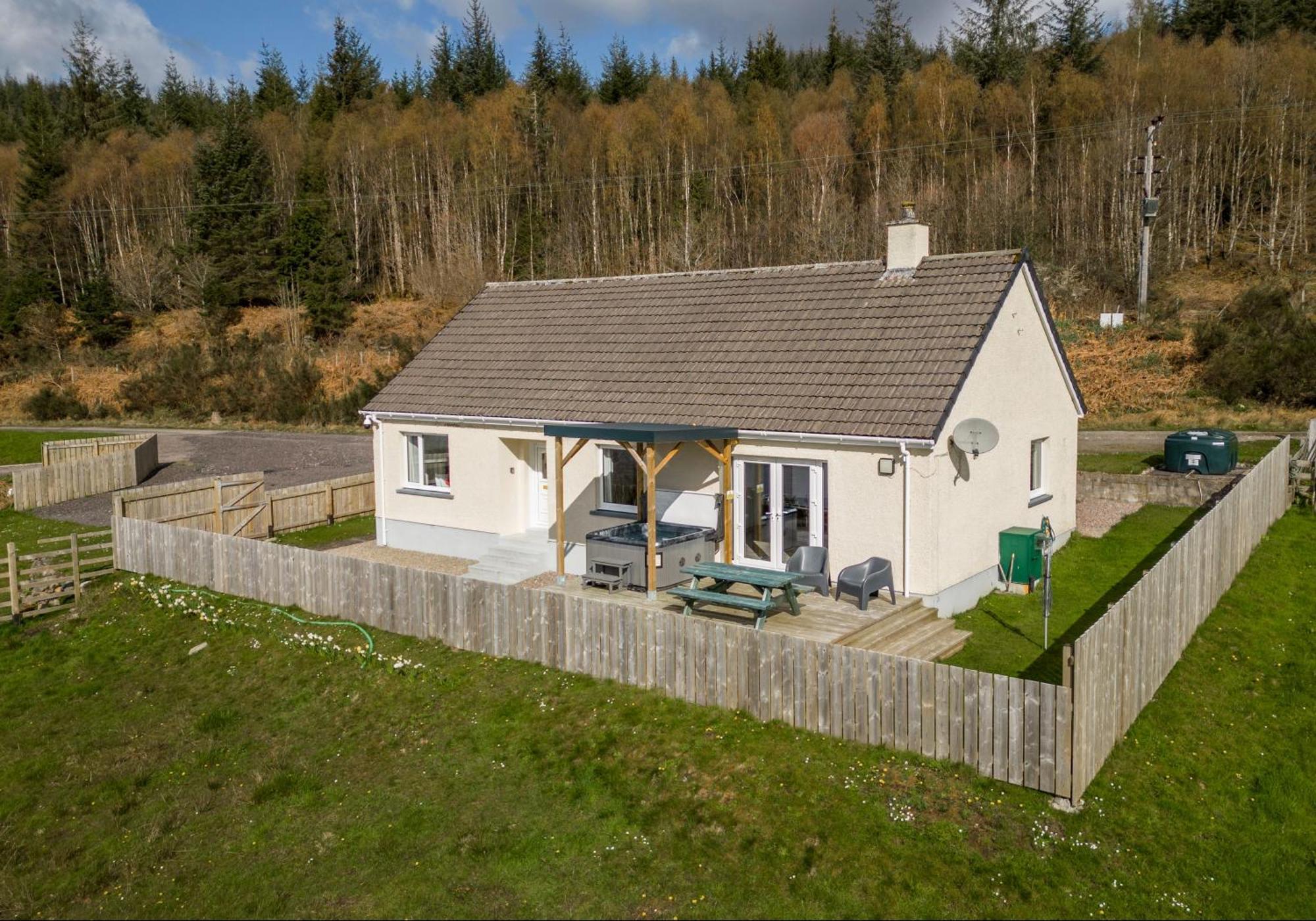Loch Ness Cottage Fort Augustus Exterior photo